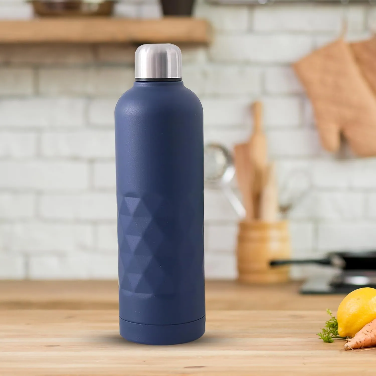 Kuber Industries Pack of 3 Vacuum Insulated Water Bottle | Stainless Steel Water Bottle | Hot & Cold Water Bottle | Leakproof, BPA Free, Rustproof | 750 ML | Dark Blue