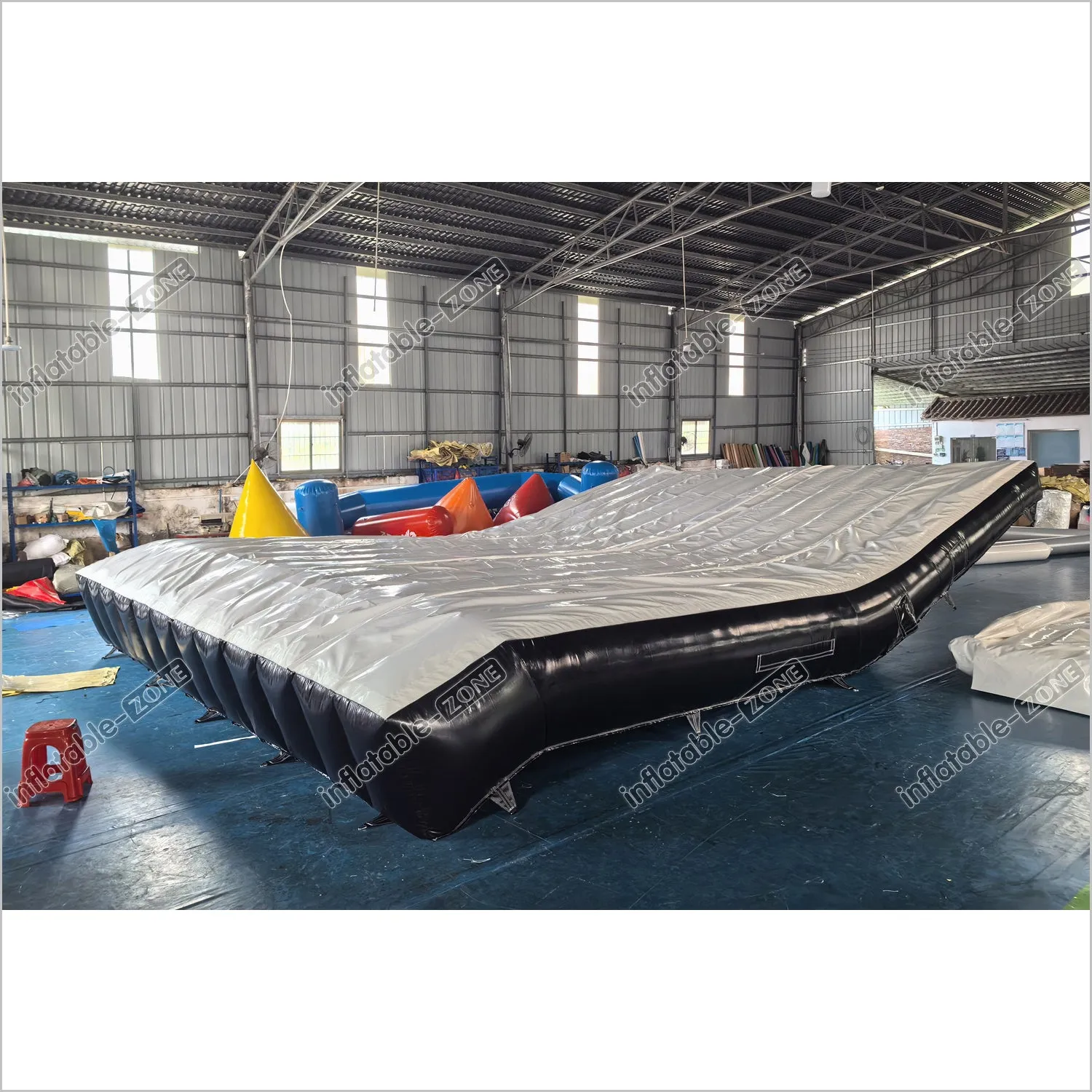 Landing Airbag Inflatable Stunt Jump Mattress Landing Air Bag Indoor Sports Games Inflatable Landing Pad