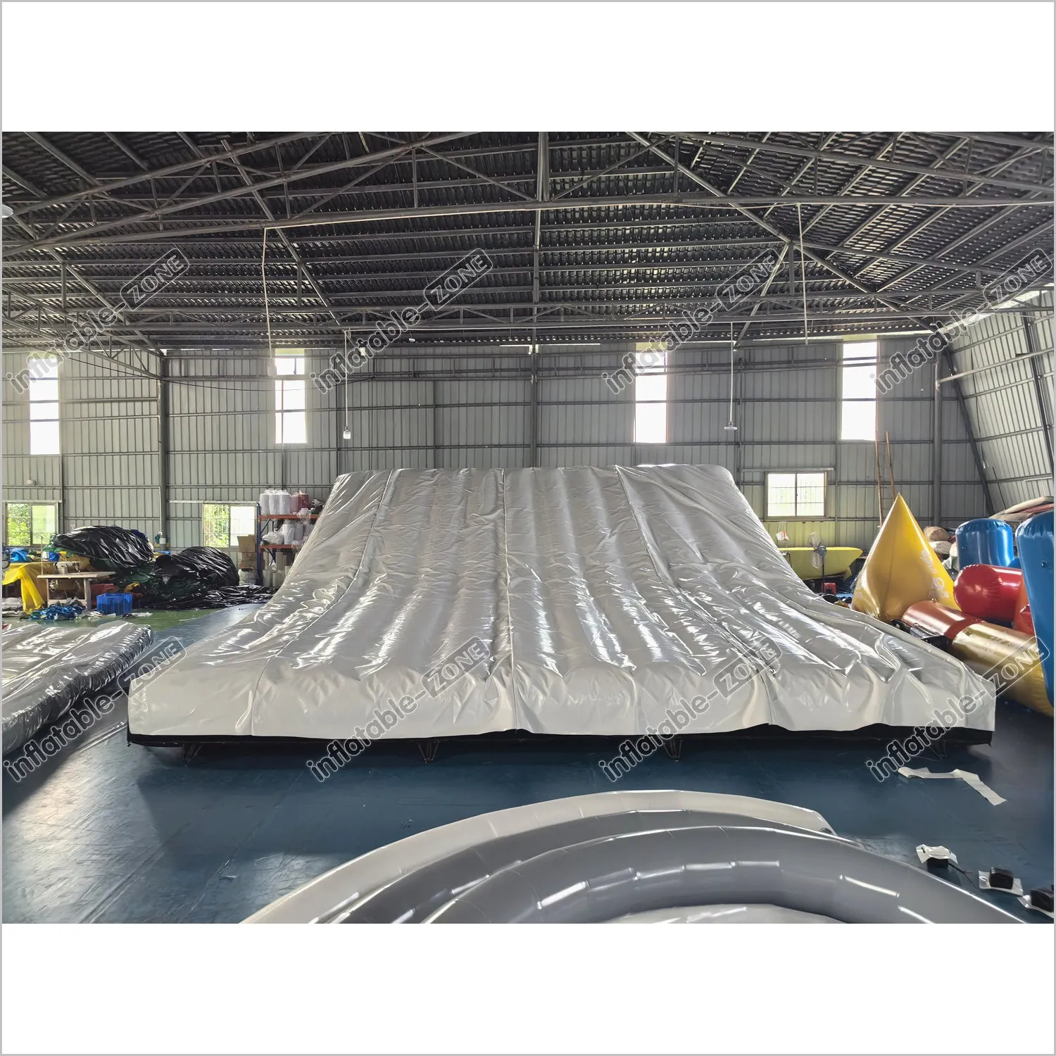 Landing Airbag Inflatable Stunt Jump Mattress Landing Air Bag Indoor Sports Games Inflatable Landing Pad