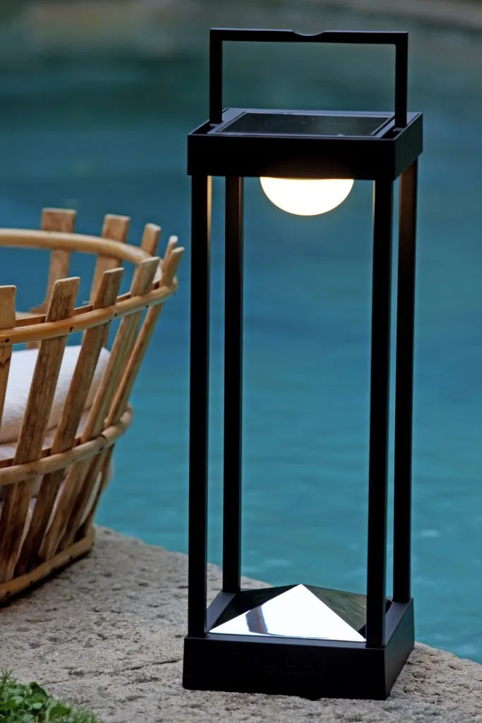 Maiori La Lampe Parc Solar Garden Light Lantern