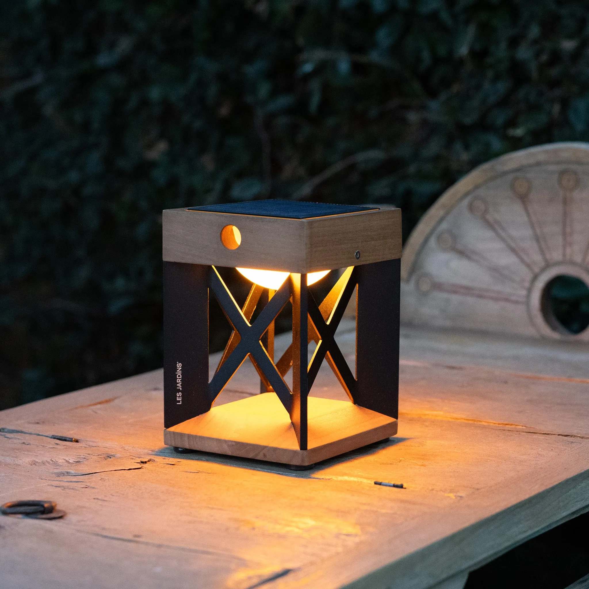 SOHO table light